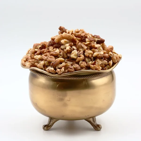 مغز گردو دندانه درجه یک با رنگ روشن