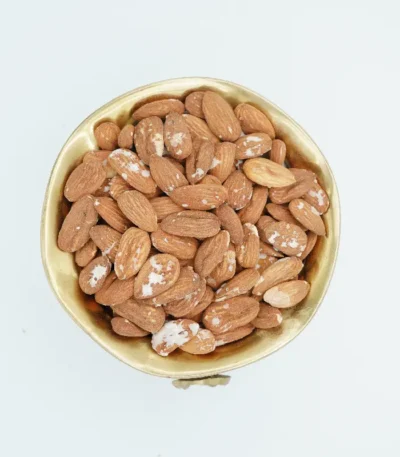 مغز بادام شاهرودی تگری