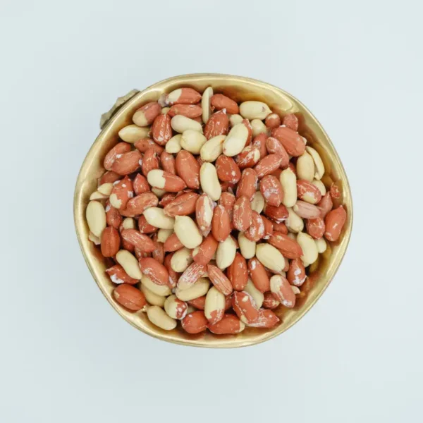 بادام زمینی آستانه ممتاز