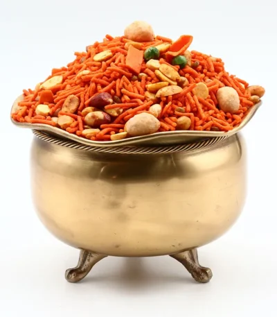 آجیل رشته‌ای ریز با ترکیب خاص، طعمی متفاوت